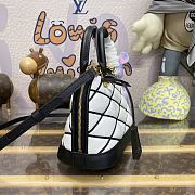 Louis Vuitton M23761 Alma BB Bag Black/White Size 23.5 x 17.5 x 11.5 cm - 4