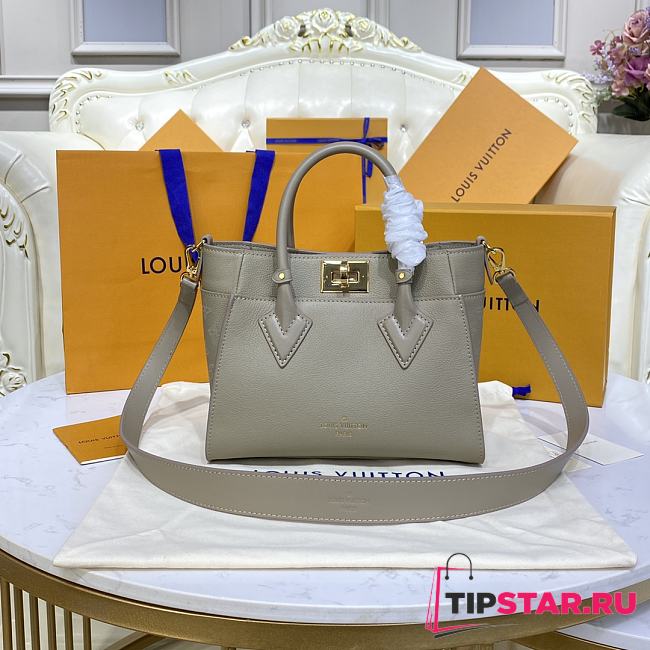 Louis Vuitton M20600 On My Side PM Tote Bag Beige Size 25 x 20 x 12 cm - 1