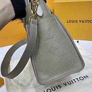 Louis Vuitton M20600 On My Side PM Tote Bag Beige Size 25 x 20 x 12 cm - 4