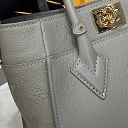 Louis Vuitton M20600 On My Side PM Tote Bag Beige Size 25 x 20 x 12 cm - 2