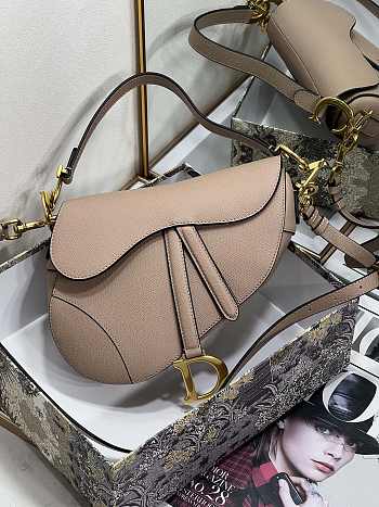 Dior Saddle Bag With Strap Warm Taupe Grained Calfskin Size 25.5 x 20 x 6.5 cm