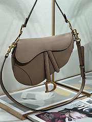 Dior Saddle Bag With Strap Warm Taupe Grained Calfskin Size 25.5 x 20 x 6.5 cm - 2