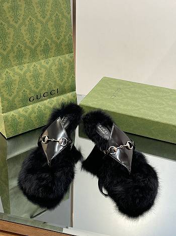Gucci Women's Thong Sandal With Horsebit ‎764196 Black