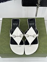 Gucci Women's Thong Sandal With Horsebit 764197 White - 3