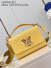 Louis Vuitton M22038 Twist MM Plume Yellow Size 23 x 17 x 9.5 cm - 4