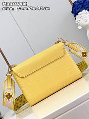 Louis Vuitton M22038 Twist MM Plume Yellow Size 23 x 17 x 9.5 cm - 2