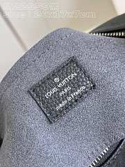 Louis Vuitton M22819 Baia PM Bag Black Size 26 x 17 x 7.5 cm - 5