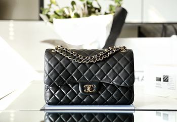 Chanel Classic Flap Bag Jumbo Black Lambskin Gold Hardware Size 19.5x30x10cm