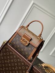 Louis Vuitton M46751 Dauphine Capitale Bag Monogram Size 17.5 x 17.5 x 9 cm - 1