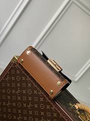 Louis Vuitton M46751 Dauphine Capitale Bag Monogram Size 17.5 x 17.5 x 9 cm - 2