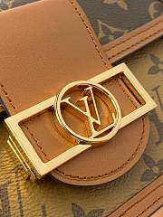 Louis Vuitton M68746 Dauphine Chain Wallet Monogram Size 18.5 x 12 x 5 cm - 5