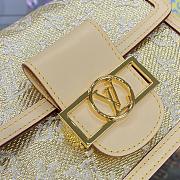 Louis Vuitton M22826 Mini Dauphine Bag Beige Size 20 x 15 x 9 cm - 5