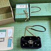 Gucci GG Marmont Small Shoulder Bag Black Velvet ‎443497 Size 26x15x7cm - 2