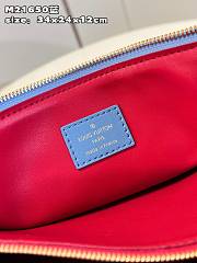 Louis Vuitton M21650 Coussin MM Bag Blue Size 34 x 24 x 12 cm - 2