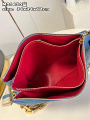 Louis Vuitton M21650 Coussin MM Bag Blue Size 34 x 24 x 12 cm - 4