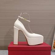 Valentino Garavani Tan-Go Platform Pump In Patent Leather White - 4