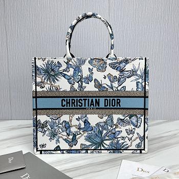 Large Dior Book Tote White and Pastel Midnight Blue Toile de Jouy Mexico Embroidery Size 42 x 35 x 18.5 cm