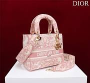 Dior Medium Lady D-Lite Bag Rose Des Vents Toile de Jouy Embroidery Size 24 x 20 x 11 cm - 2