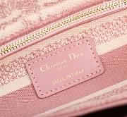 Dior Medium Lady D-Lite Bag Rose Des Vents Toile de Jouy Embroidery Size 24 x 20 x 11 cm - 4