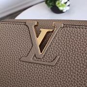Louis Vuitton M42253 Capucines MM Galet Grey Size 31.5 x 20 x 11 cm - 2