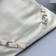 Givenchy Medium Voyou Bag In Leather Ivory Size 37x32x6.5 cm - 4