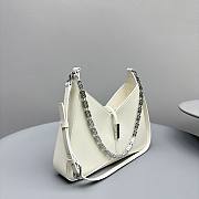 Givenchy Small Cut Out Bag In Shiny Leather With Chain Ivory Size 29x24x5.5 cm - 5