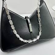 Givenchy Small Cut Out Bag In Shiny Leather With Chain Black Size 29x24x5.5 cm - 2