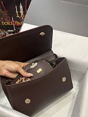 D&G Medium Dauphine Leather Silicy Bag Bordeaux Size 26 x 21 x 12 cm - 5