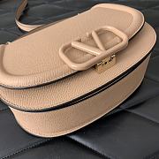 Valentino Vsling Shoulder Bag In Grainy Calfskin Rose Size 22x15x5 cm - 3