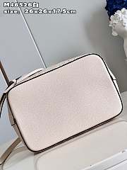 Louis Vuitton M46526 NéoNoé MM Bucket Bag Cream Size 26 x 26 x 17.5 cm - 4