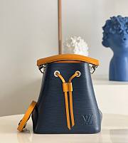 Louis Vuitton M53610 NéoNoé BB Bucket Bag Indigo Blue Size 20 x 20 x 13 cm - 1
