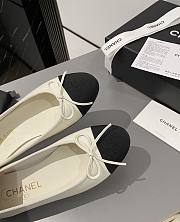 Chanel Ballet Flats G02819 Ivory & Black - 2