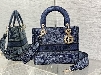 Dior Medium Lady D-Lite Bag Denim Blue Toile de Jouy Embroidery Size 24 x 20 x 11 cm
