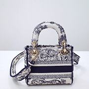 Dior Mini Lady D-Lite Bag White and Navy Blue Toile de Jouy Embroidery Size 17 x 15 x 7 cm - 3