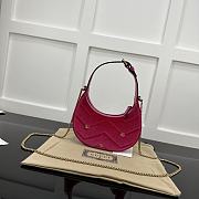 Gucci GG Marmont Half-Moon-Shaped Mini Bag 770983 Pink Velvet Size 21x16x5 cm - 4
