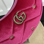 Gucci GG Marmont Half-Moon-Shaped Mini Bag 770983 Pink Velvet Size 21x16x5 cm - 2