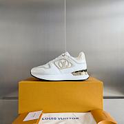 Louis Vuitton Neo Run Away Sneaker White / Beige - 4