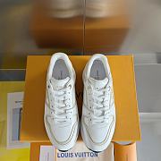 Louis Vuitton Neo Run Away Sneaker White / Beige - 3