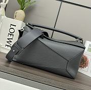 Loewe Large Puzzle Bag In Grained Calfskin Anthracite Gray Size 36.5*19*23 cm - 1