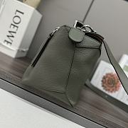 Loewe Large Puzzle Bag In Grained Calfskin Dark Khaki Green Size 36.5*19*23 cm - 5