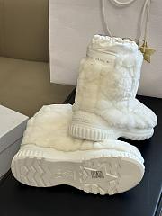 Dior Frost Ankle Boot White Shearling Embroidered with Cannage Motif - 2