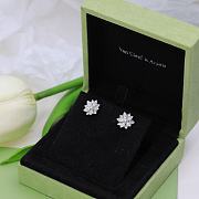 Van Cleef & Arpels Lotus Earrings Small Model - 1