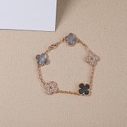 Van Cleef & Arpels Vintage Alhambra Bracelet 5 Motifs Rose Gold - 1