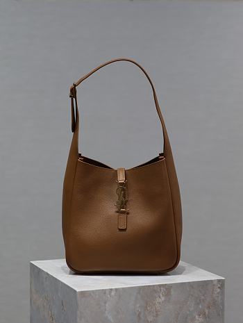 YSL Le 5 À 7 Supple Small In Grained Leather 713938 Brown Size 23 X 22 X 8.5 CM