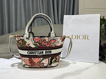 Dior Hat Basket Bag Natural Multicolor Albero della Vita Embroidery Size 27 x 20 x 8 cm