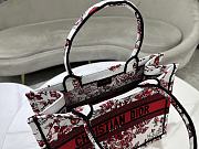 Medium Dior Book Tote White and Red Le Cœur des Papillons Embroidery Size 36 x 27.5 x 16.5 cm - 4