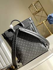 Louis Vuitton M44052 Steamer Backpack Size 32 x 45 x 16 cm - 3