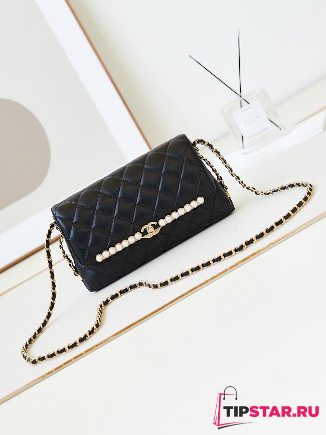 Chanel Flap Bag AS4452 Black Lambskin Imitation Pearls Size 17 × 25 × 5 cm - 1