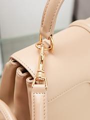 Celine Small 16 Bag In Satinated Calfskin Nude Size 23 X 18 X 10 CM - 5
