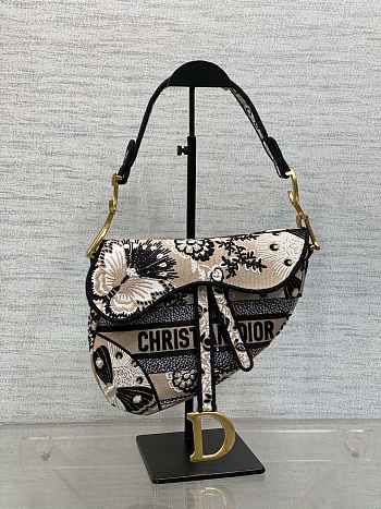 Dior Saddle Bag Beige Multicolor Butterfly Bandana Embroidery Size 25.5 x 20 x 6.5 cm